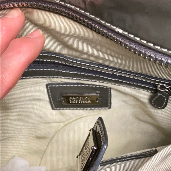 Handbag - Picture 3 of 4